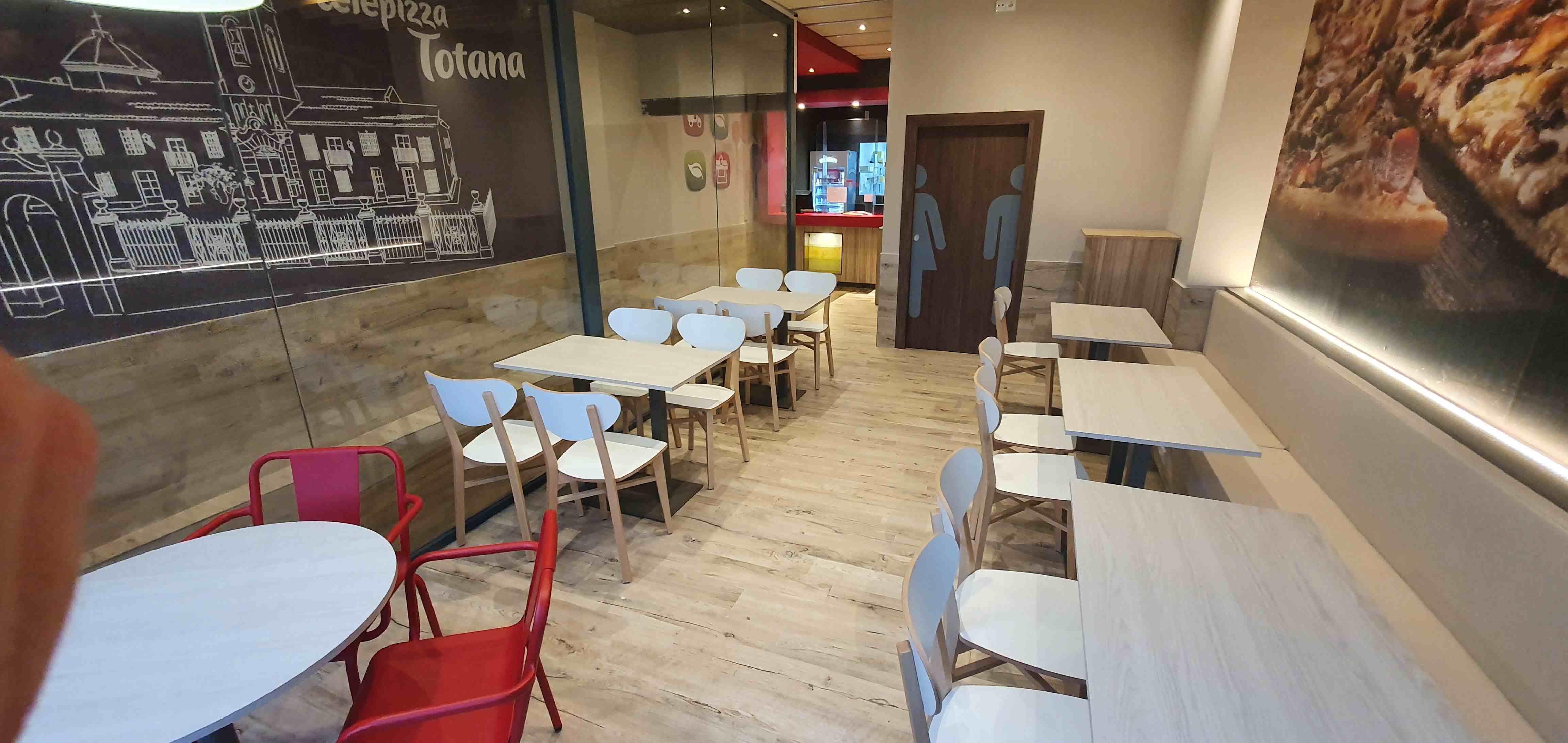 Promoción de Telepizza en Totana