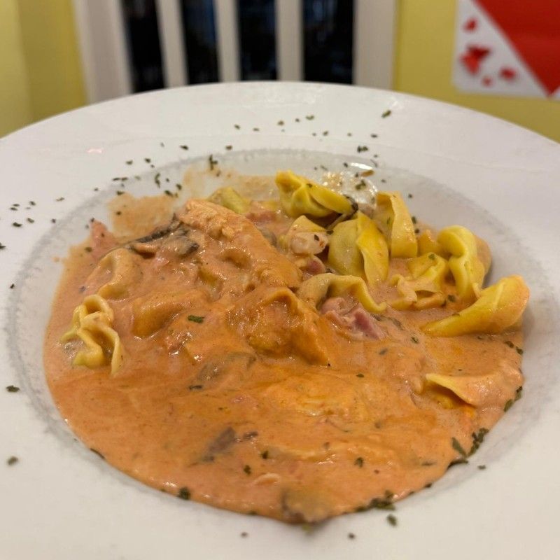 Foto de Tortelloni parisina